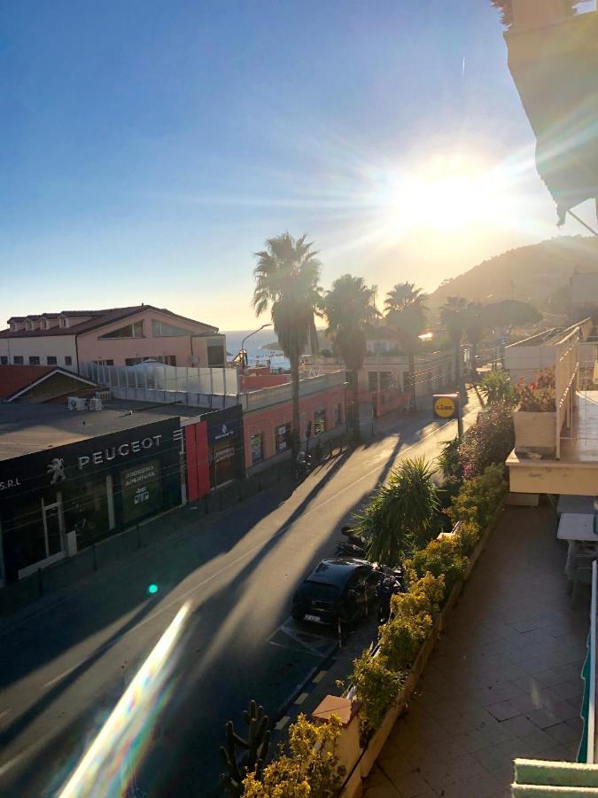 ^^^Suite Cedro^^^ Monolocale-Studio Flat Con Parcheggio Sanremo! ภายนอก รูปภาพ